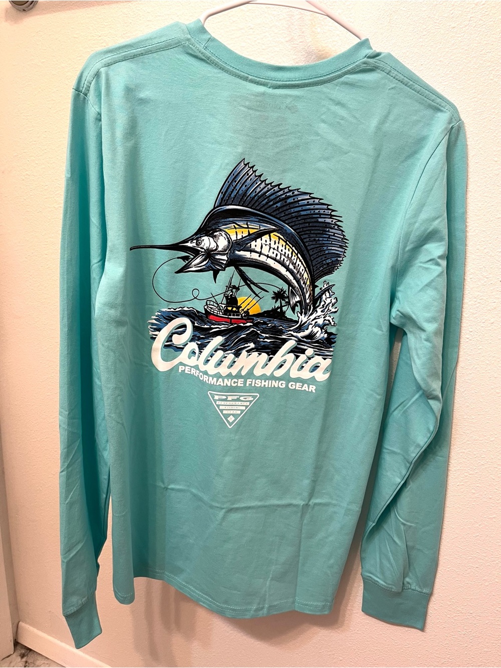 Columbia Men’s Turquoise Performance Fishing Long-Sleeve Shirt size Medium